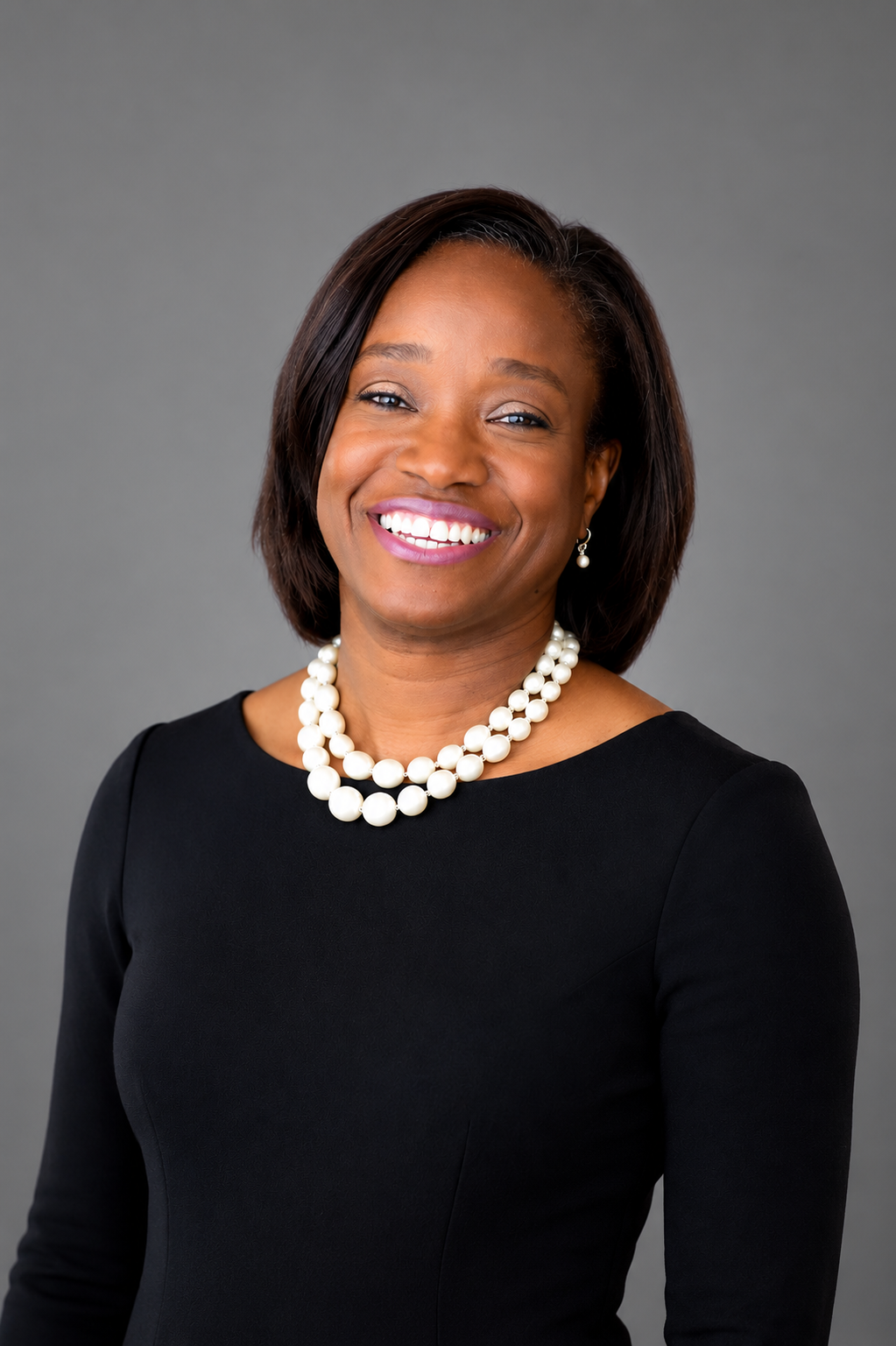 Rae Lewis, Founder and Managing Partner of ThinkLogIQ